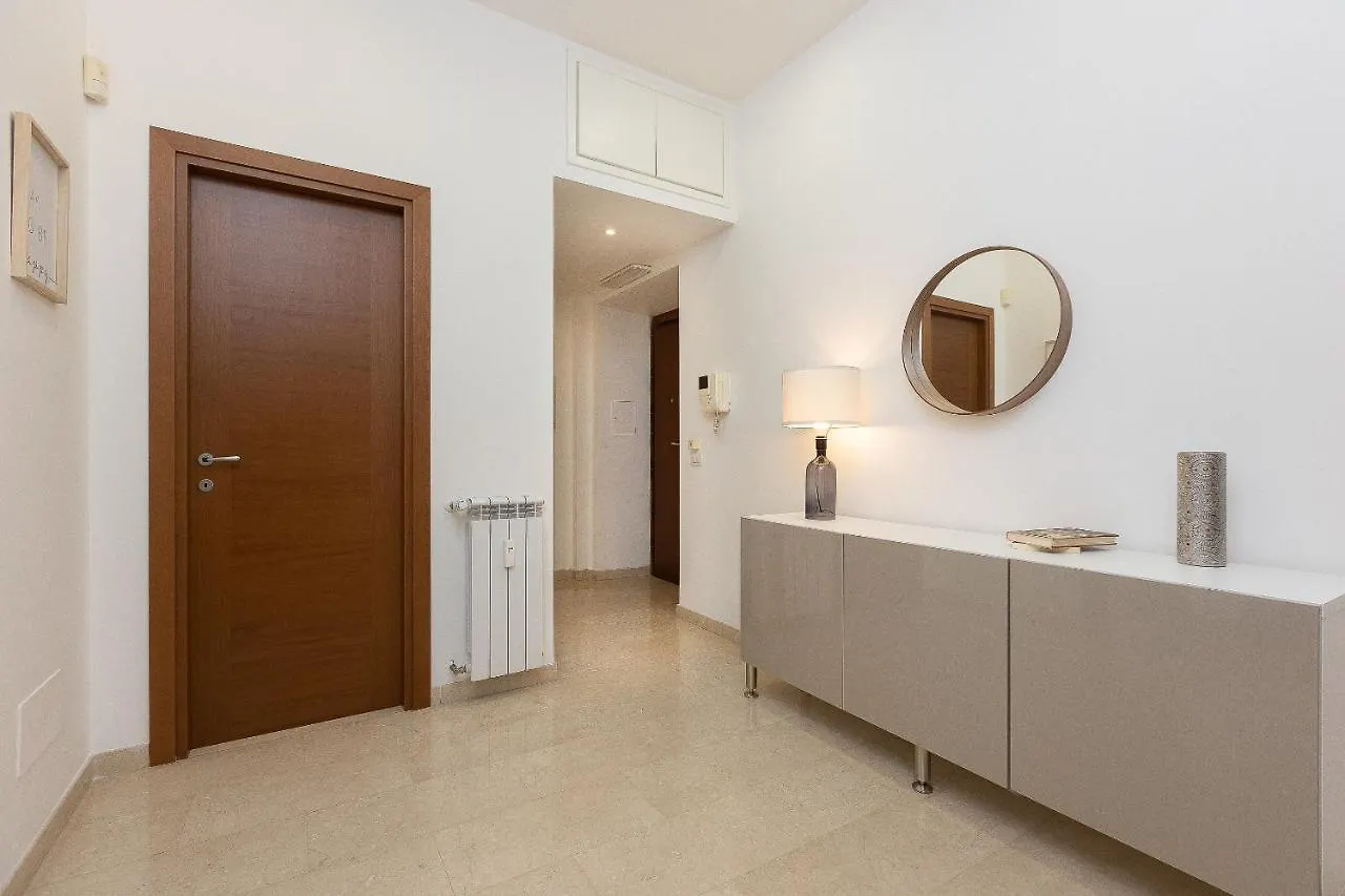 Cesare Apartment By Rental In Rome Italy