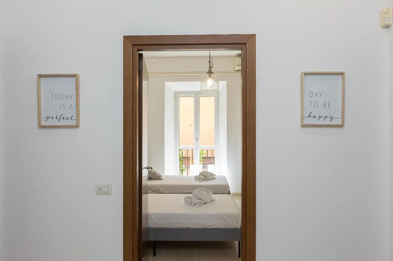 Cesare Apartment By Rental In Rome