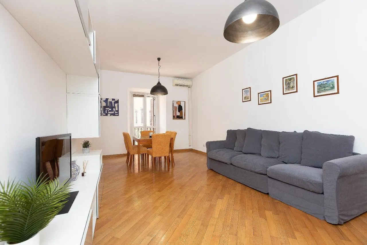 Cesare Apartment By Rental In Rome