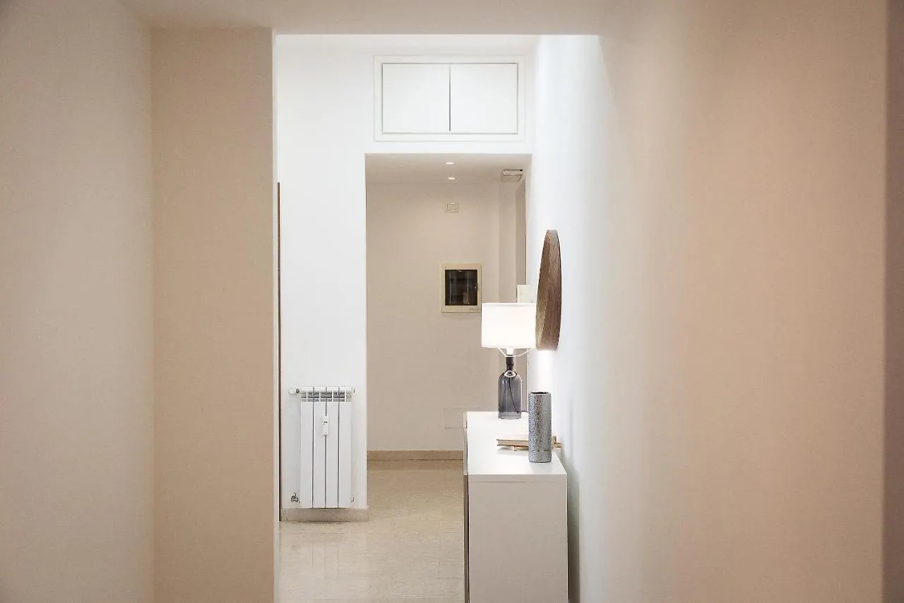 Cesare Apartment By Rental In Rome