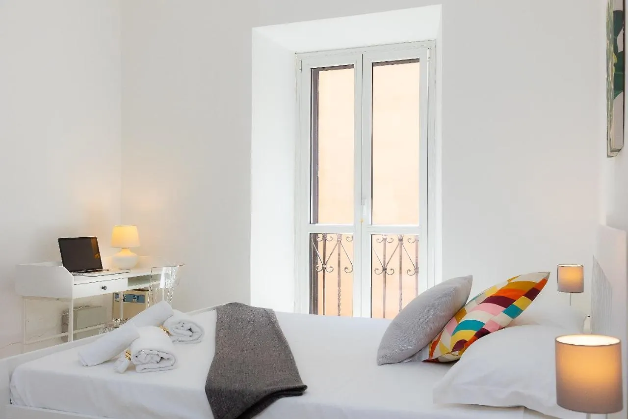 Cesare Apartment By Rental In Rome Italy