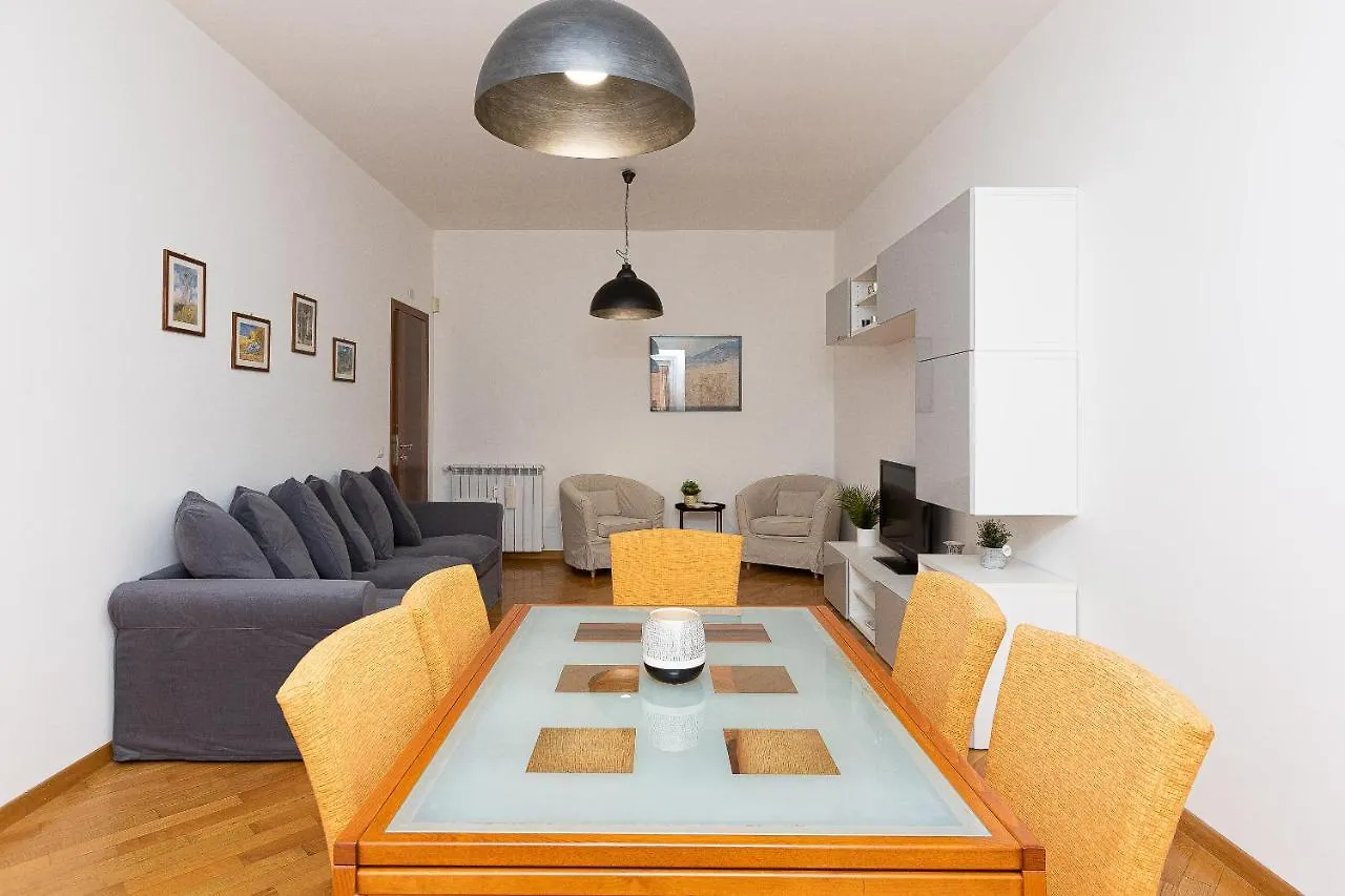 Cesare Apartment By Rental In Rome