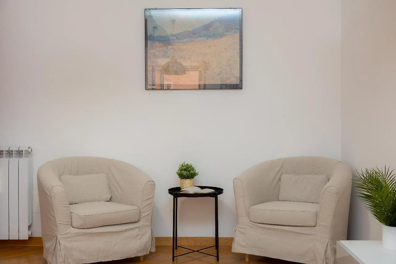 Cesare Apartment By Rental In Rome Italy