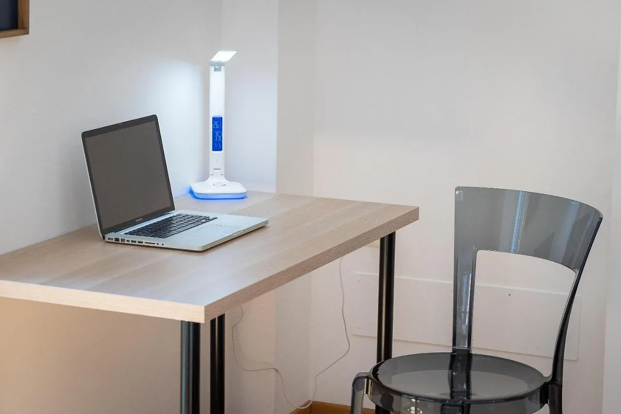 Cesare Apartment By Rental In Roma 0*,